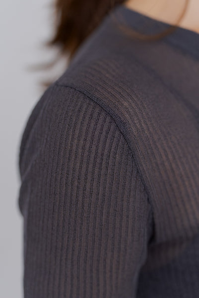 【5月12日(月)20:00〜 販売開始】五分袖ヘンリーシアーニット｜HALF SLEEVE HENLEY SHEER KNIT