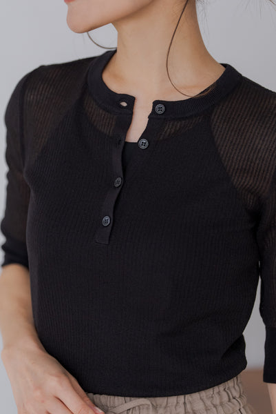 【5月12日(月)20:00〜 販売開始】五分袖ヘンリーシアーニット｜HALF SLEEVE HENLEY SHEER KNIT