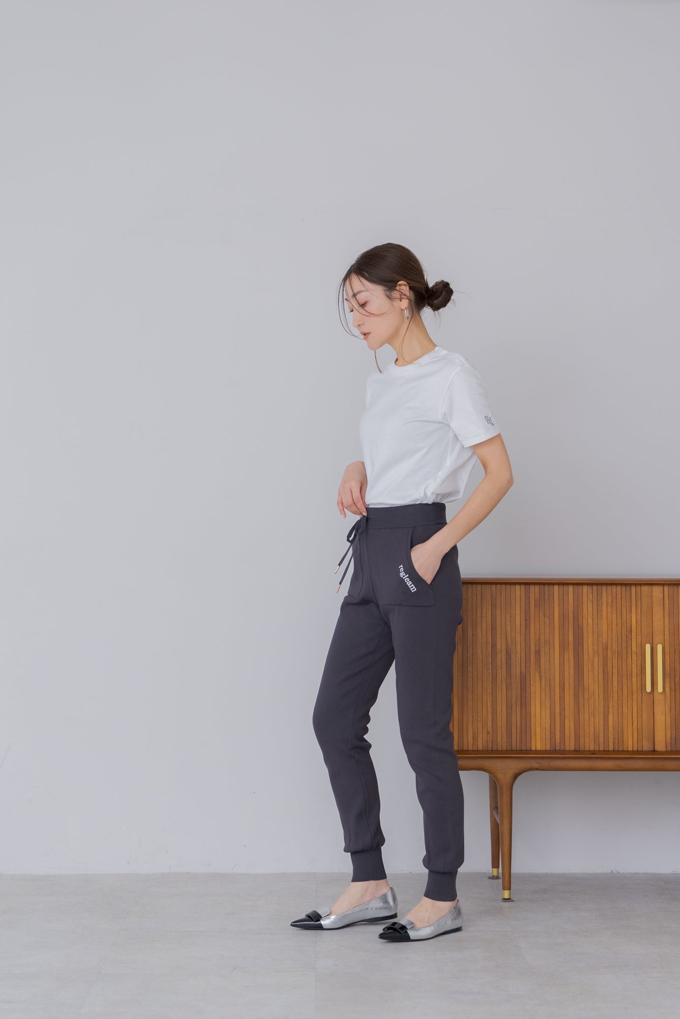 値下げしました！regleam ニットジョガーパンツ M ネイビー スマートニットジョガーパンツ｜SMART KNIT JOGGER PANTSの通販