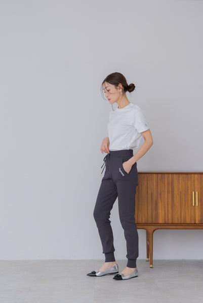 【4月22日(火)20:00〜 販売開始】スマートニットジョガーパンツ｜SMART KNIT JOGGER PANTS