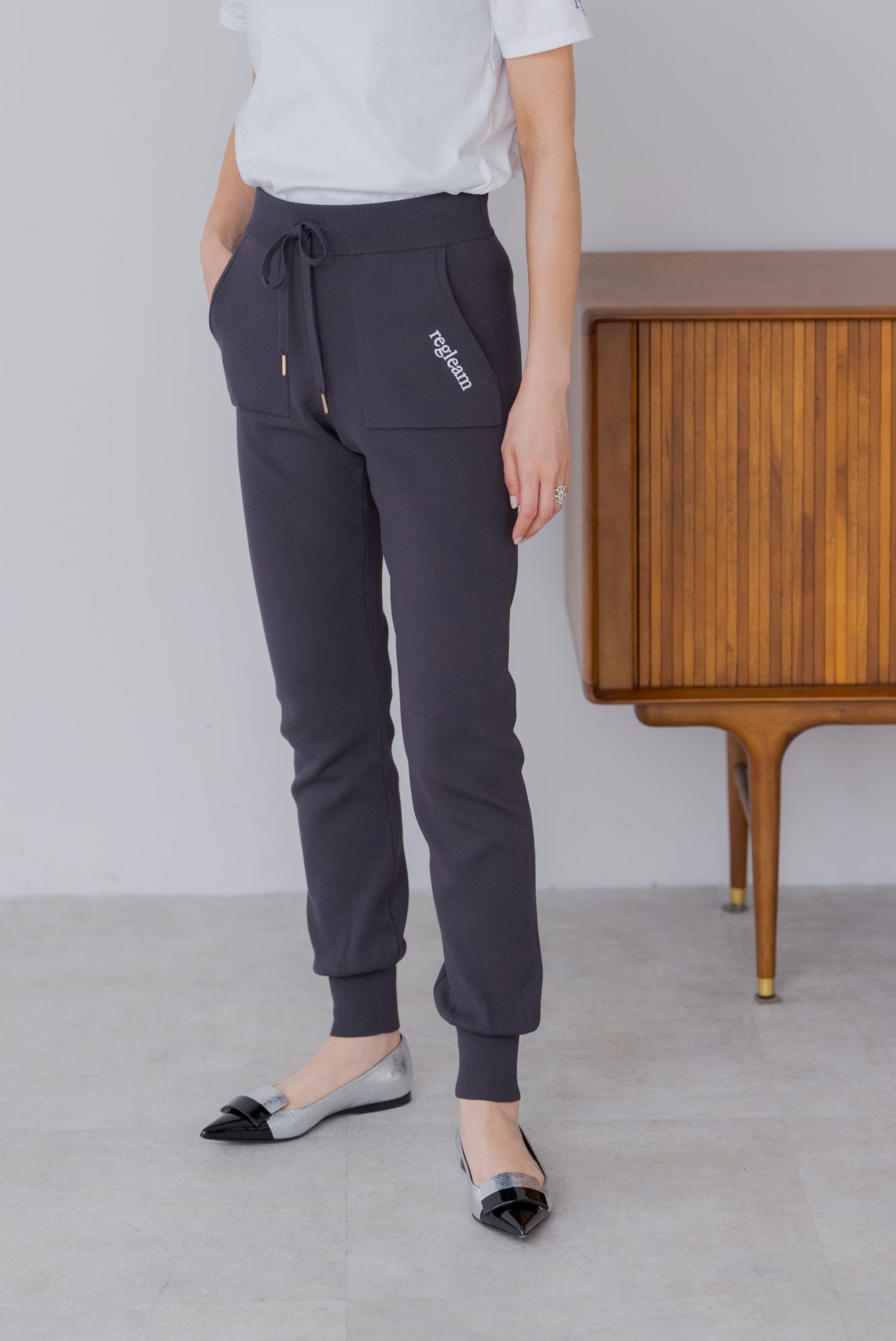 regleam ポケットサマーニットパンツ ブラック Mサイズ ボトムスの通販