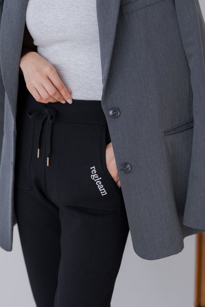 【4月22日(火)20:00〜 販売開始】スマートニットジョガーパンツ｜SMART KNIT JOGGER PANTS