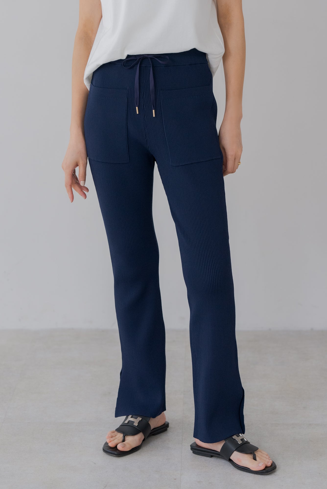 regleam ポケットサマーニットパンツ ネイビー　Mサイズ regleam ポケットサマーニットパンツ ネイビー Mサイズ regleam