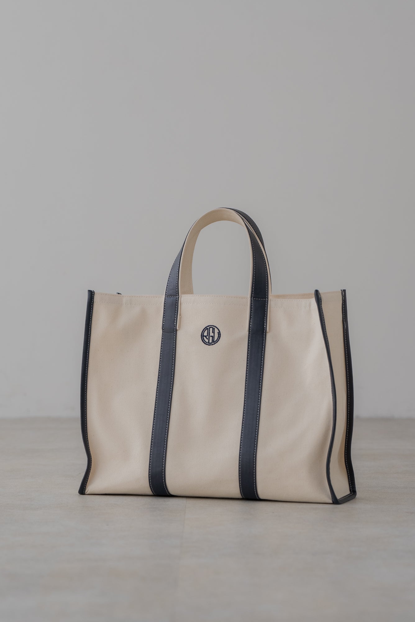 【7月23日(水)20:00〜 受注予約開始】ミディアムキャンバストートバッグ｜MEDIUM CANVAS TOTE