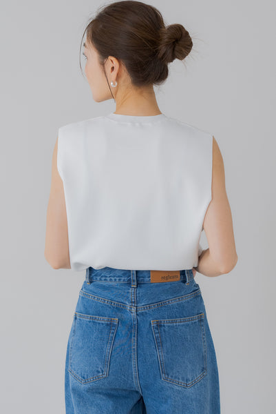 【7月14日(月)20:00〜 販売開始】サイドオープンノースリニット｜SIDE OPEN NO SLEEVE KNIT