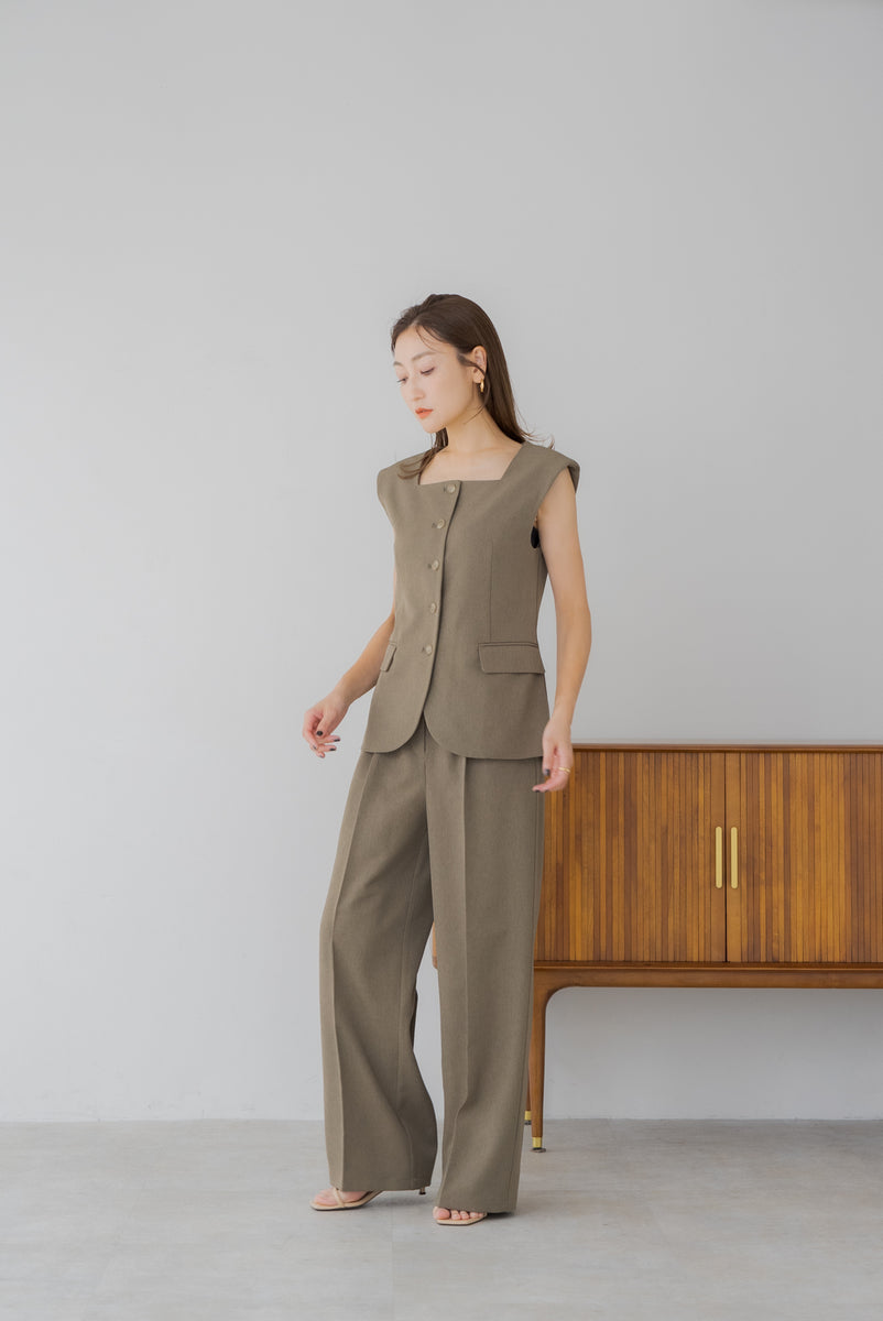 スクエアネックベスト｜SQUARE NECK VESTの通販｜regleam