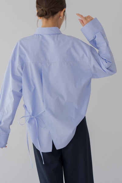 【8月25日(月)20:00〜 販売開始】バックリボンシャツ｜BACK RIBBON SHIRT