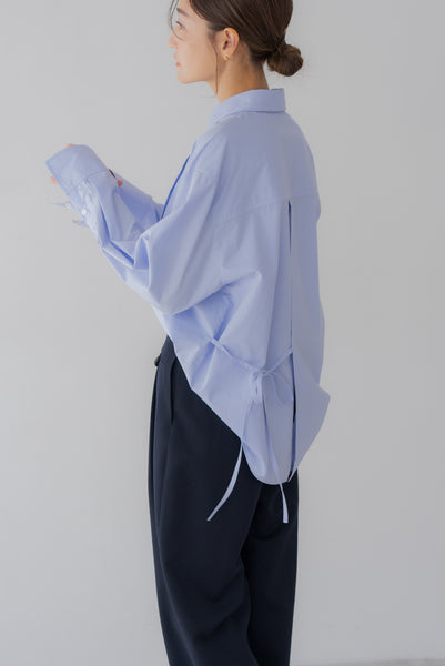 【8月25日(月)20:00〜 販売開始】バックリボンシャツ｜BACK RIBBON SHIRT