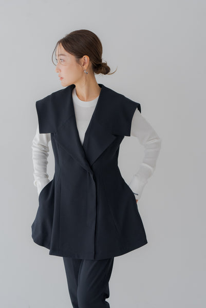 【8月25日(月)20:00〜 販売開始】ビックカラーベスト｜BIG COLLAR VEST
