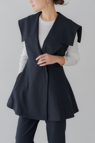 【8月25日(月)20:00〜 販売開始】ビックカラーベスト｜BIG COLLAR VEST