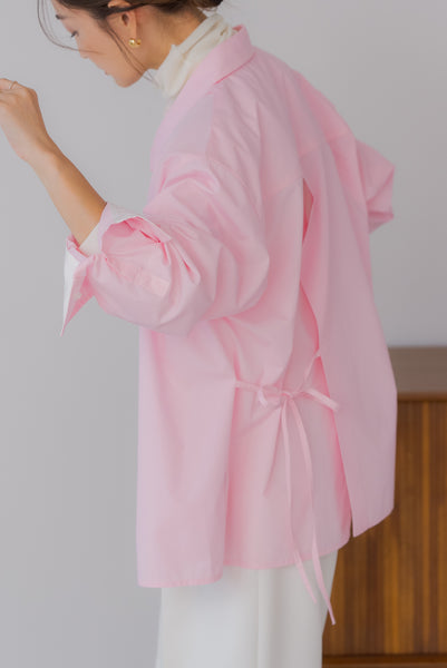 【8月25日(月)20:00〜 販売開始】バックリボンシャツ｜BACK RIBBON SHIRT