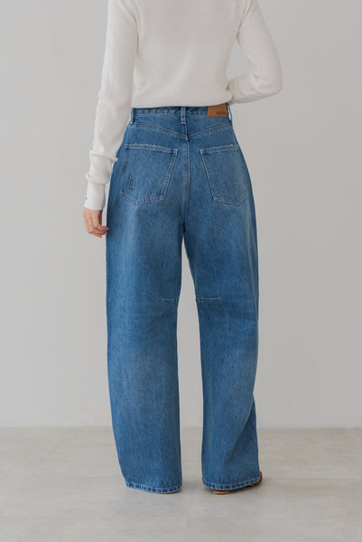 【11月12日(水)20:00〜 販売開始】エンボスカーブデニム｜EMBOSS CURVE DENIM