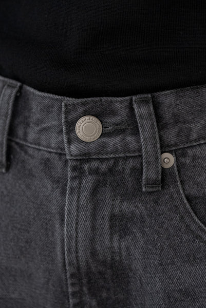 【11月12日(水)20:00〜 販売開始】エンボスカーブデニム｜EMBOSS CURVE DENIM