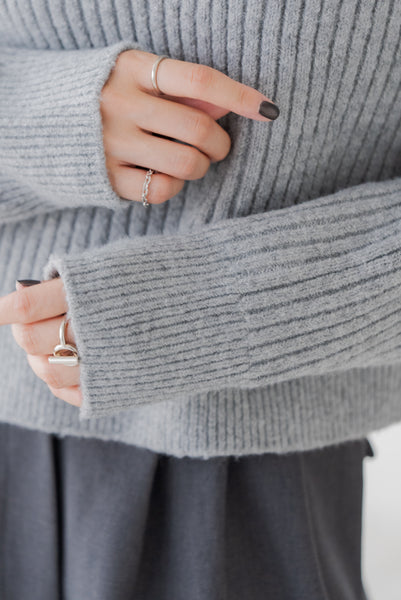 【11月12日(水)20:00〜 販売開始】ジップネックニット｜ZIP NECK KNIT