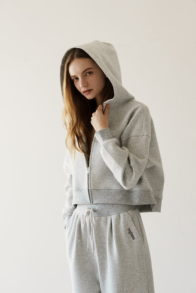 【12月9日(火)20:00〜 予約開始】ジップアップパーカー｜ZIP-UP HOODIE