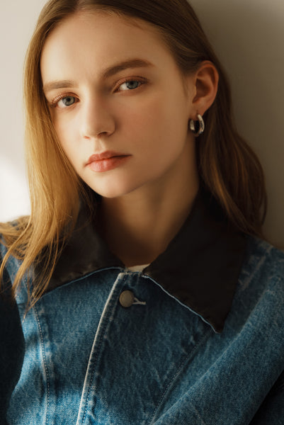 【2月10日(火)20:00〜 販売開始】アクセントカラーデニムジャケット｜ACCENT COLLAR DENIM JACKET