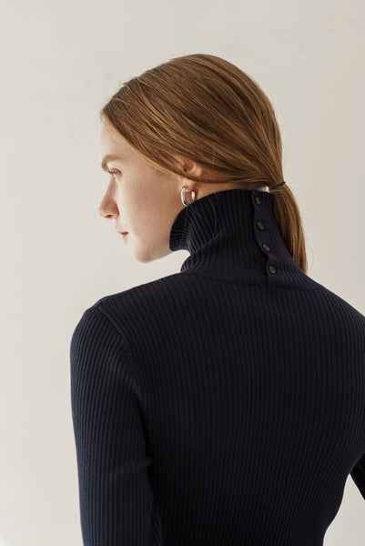 【12月9日(火)20:00〜 販売開始】リブタートルネック｜RIBBED TURTLE NECK