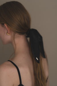 レザーリボンシュシュ｜LEATHER RIBBON SCRUNCHIEの通販｜regleam