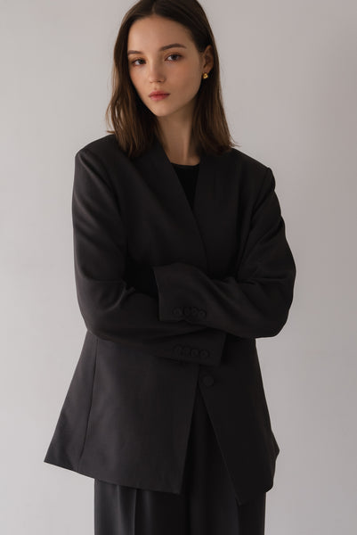 【2月25日(水)20:00〜 販売開始】ノーカラーシングルジャケット｜NO-COLLAR SINGLE JACKET