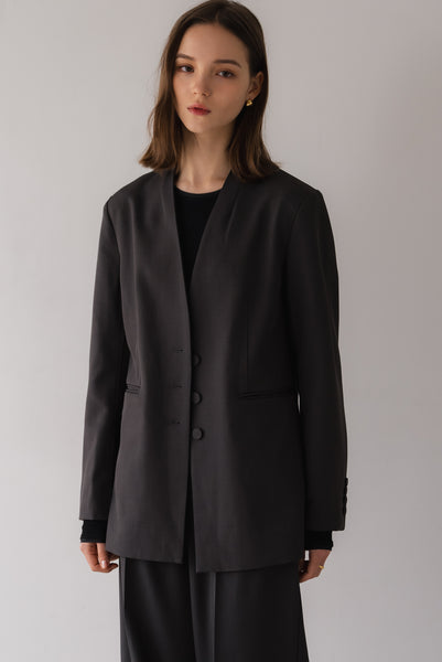 【2月25日(水)20:00〜 販売開始】ノーカラーシングルジャケット｜NO-COLLAR SINGLE JACKET