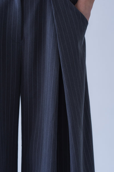 【6月22日(月)20:00〜 販売開始】ドレープストライプパンツ｜DRAPE STRIPED PANTS