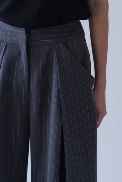 【6月22日(月)20:00〜 販売開始】ドレープストライプパンツ｜DRAPE STRIPED PANTS
