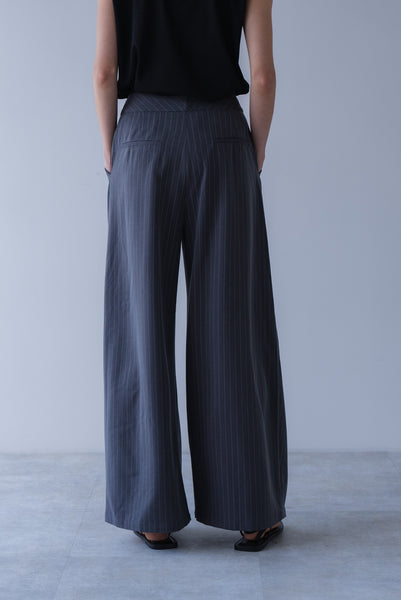 【6月22日(月)20:00〜 販売開始】ドレープストライプパンツ｜DRAPE STRIPED PANTS