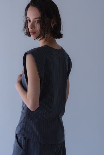 【6月22日(月)20:00〜 販売開始】ストライプシェイプベスト｜STRIPE SHAPE VEST