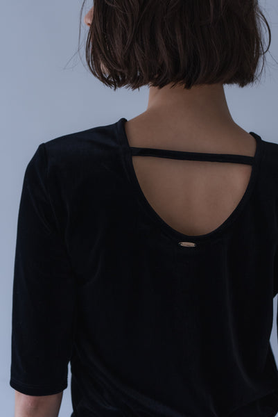 【7月3日(金)12:00〜 受注予約開始】バックオープンベロアトップス｜BACK OPEN VELOUR TOPS