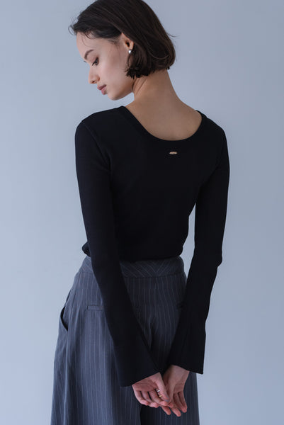 【7月3日(金)12:00〜 受注予約開始】フレアスリーブリブニット｜FLARED SLEEVE RIB KNIT