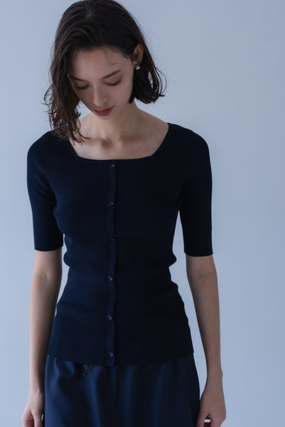 【8月18日(火)20:00〜 販売開始】スクエア2WAYニット｜SQUARE NECK 2WAY KNIT