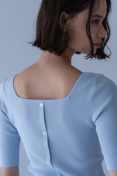 【8月18日(火)20:00〜 販売開始】スクエア2WAYニット｜SQUARE NECK 2WAY KNIT