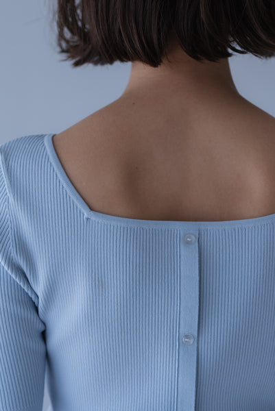 【8月18日(火)20:00〜 販売開始】スクエア2WAYニット｜SQUARE NECK 2WAY KNIT