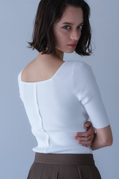 【8月18日(火)20:00〜 販売開始】スクエア2WAYニット｜SQUARE NECK 2WAY KNIT