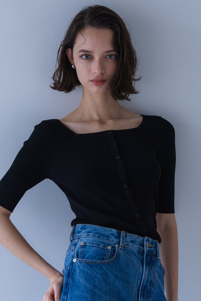 【8月18日(火)20:00〜 販売開始】スクエア2WAYニット｜SQUARE NECK 2WAY KNIT