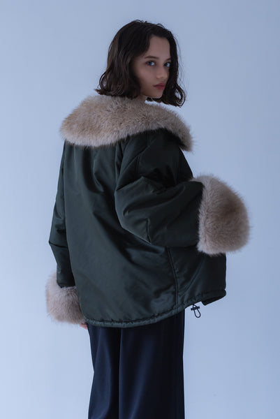 【8月26日(水)12:00〜 予約開始】ビッグファーカラーブルゾン｜BIG FUR COLLAR BLOUSON