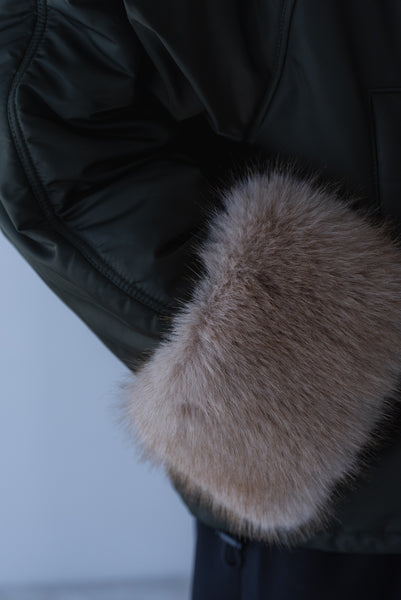 【8月26日(水)12:00〜 予約開始】ビッグファーカラーブルゾン｜BIG FUR COLLAR BLOUSON