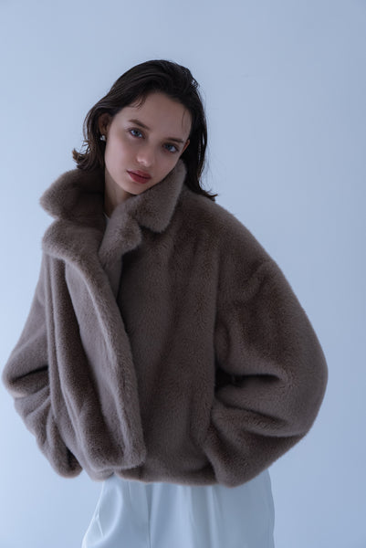 【8月26日(水)12:00〜 予約開始】ショートファージャケット｜SHORT FUR JACKET