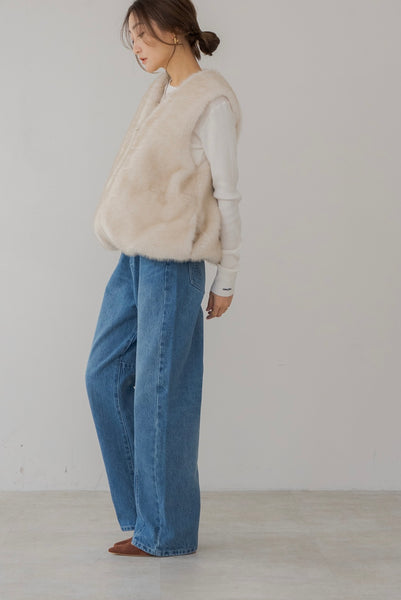 【9月8日(月)20:00〜 先行予約開始】シェイプコードファーベスト｜SHAPE CORD FUR VEST