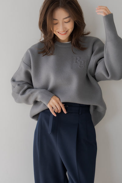 【10月11日(金)20:00〜 予約販売開始】エンボスロゴニット ｜EMBOSSED LOGO KNIT