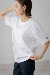 ユニセックスロゴTシャツ｜UNISEX LOGO TEEの通販｜regleam