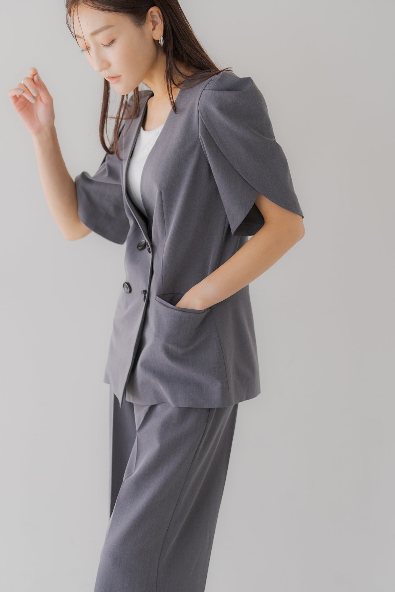 【新品タグ付き】regleam 完売品 ショルダーデザインジャケット　Mサイズ ショルダーデザインジャケット｜SHOULDER DESIGN JACKETの通販