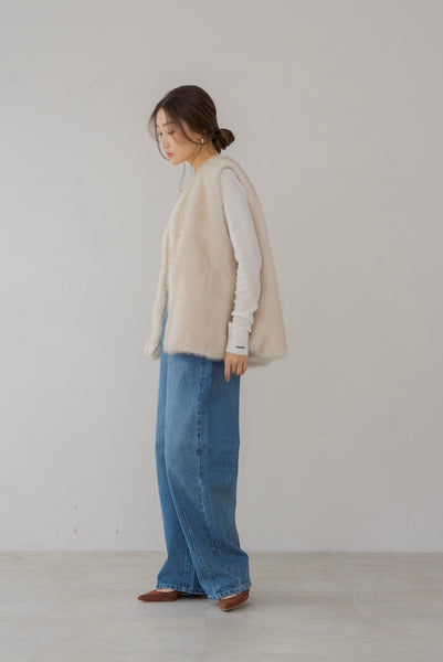 【9月8日(月)20:00〜 先行予約開始】シェイプコードファーベスト｜SHAPE CORD FUR VEST