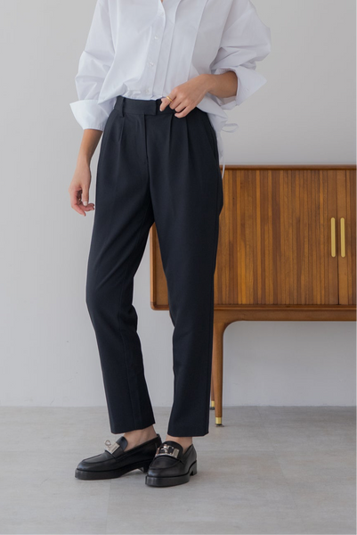【8月25日(月)20:00〜 販売開始】バックスリットスティックパンツ｜BACK SLIT STICK PANTS