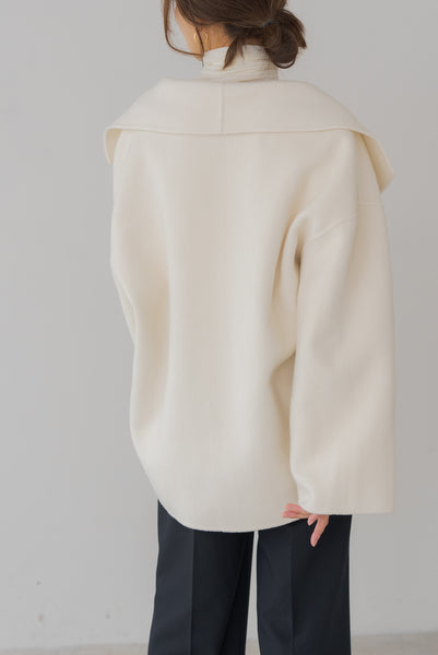 【9月8日(月)20:00〜 先行予約開始】ストール付きショートコート｜STOLE SHORT COAT