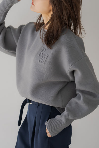 【10月11日(金)20:00〜 予約販売開始】エンボスロゴニット ｜EMBOSSED LOGO KNIT