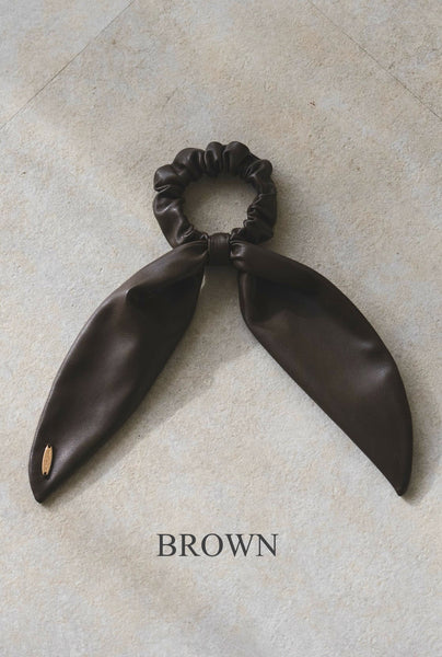 【1月19日(月)20:00〜 受注予約開始】レザーリボンシュシュ｜LEATHER RIBBON SCRUNCHIE