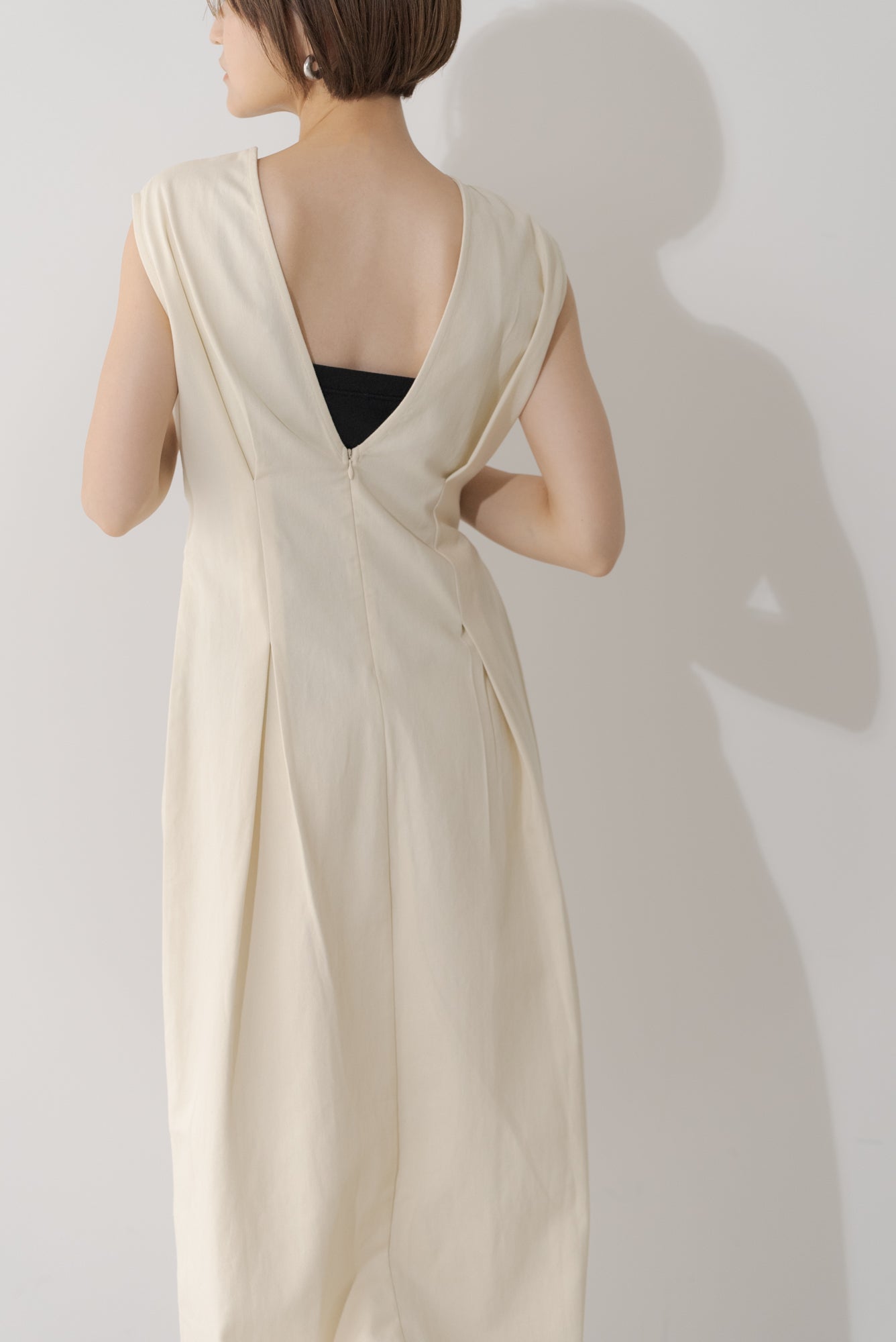 ノースリーブリボンワンピース ｜ SLEEVELESS RIBBON ONE PIECE