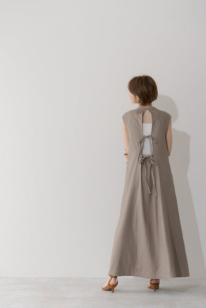 【VERY STORE LIMITED】バックシャンリネンワンピース ｜ BACK LINEN ONE PIECE