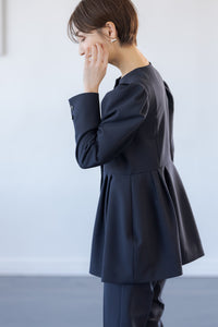 regleam ペプラムジャケット ネイビー Mサイズ ぺプラムジャケット｜PEPLUM JACKETの通販｜regleam